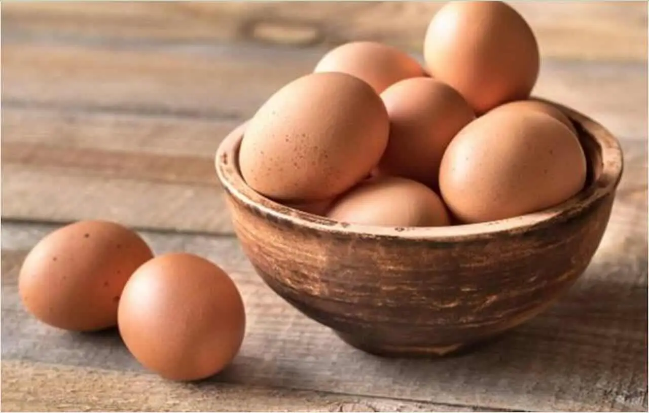 Mangiare uova ogni giorno: ecco cosa succede